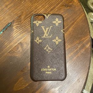 Designer iPhone case for iPhones 6, 7, or 8. New